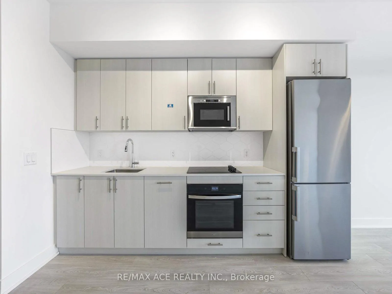 Photo 16 of Unit PH11, 2545 Simcoe Street N, Oshawa, Windfields — HOMEH