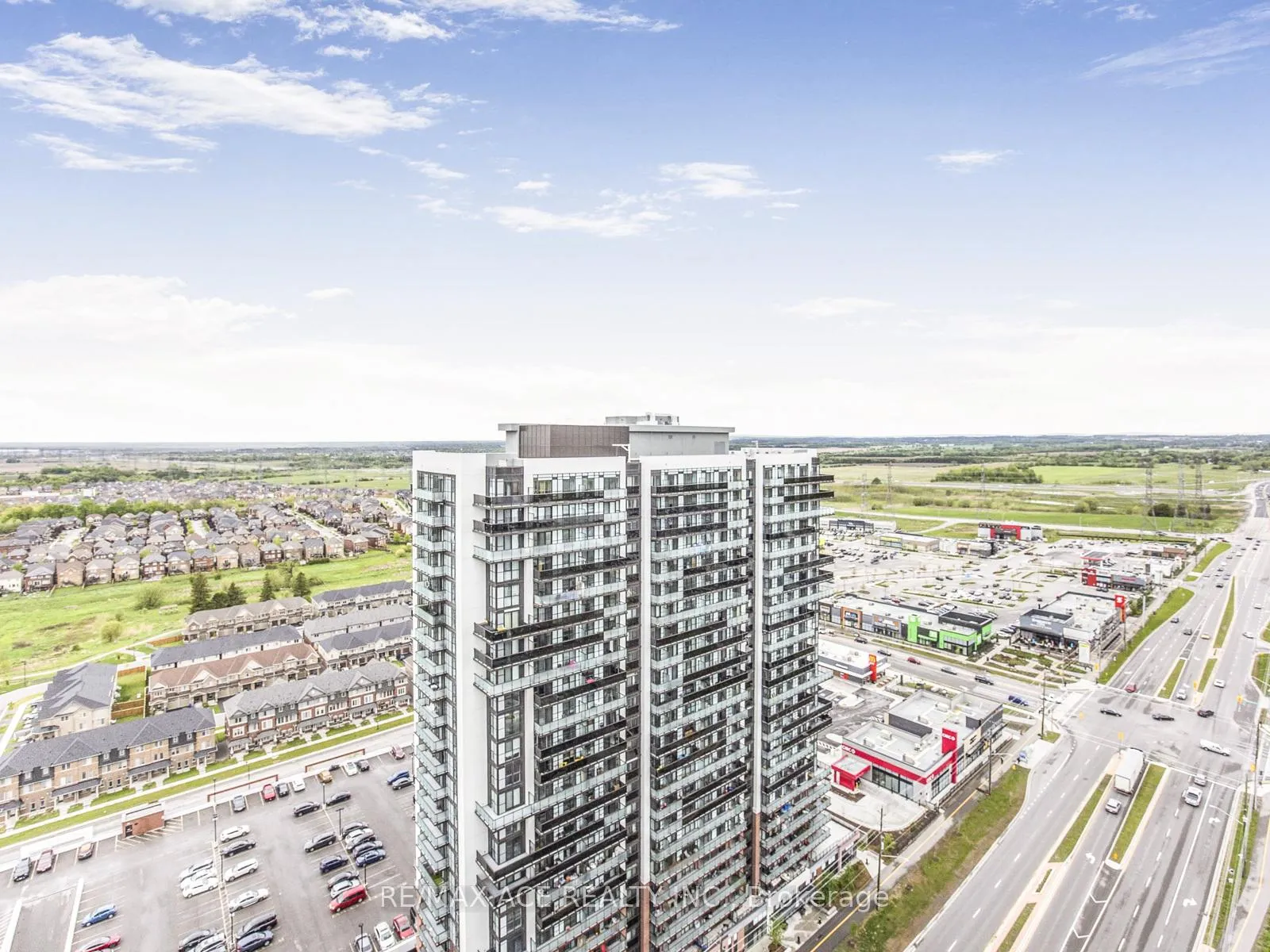 Photo 28 of Unit PH11, 2545 Simcoe Street N, Oshawa, Windfields — HOMEH