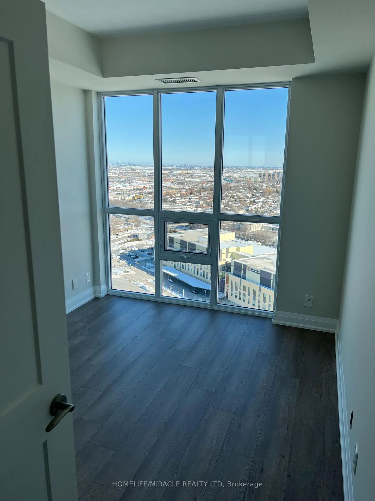 Photo 7 of Unit 2304, 15 Lynch Street, Brampton, Queen Street Corridor — HOMEH