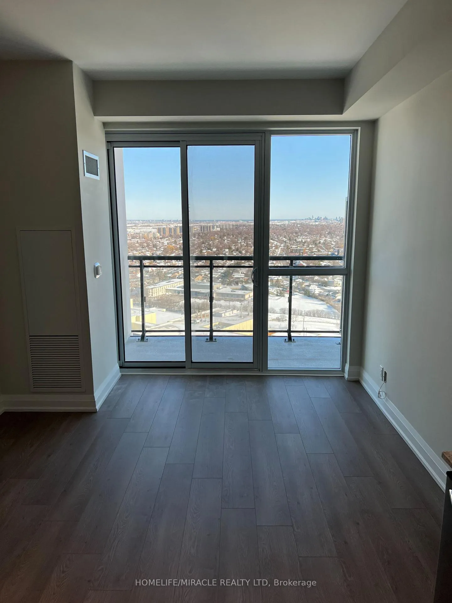 Photo 10 of Unit 2304, 15 Lynch Street, Brampton, Queen Street Corridor — HOMEH