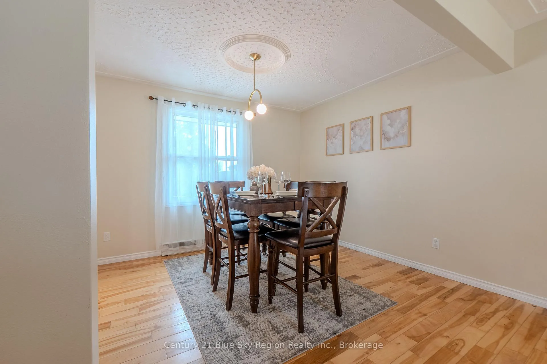 Photo 7 of 56 Kathryn Crescent, North Bay, College Heights — HOMEH