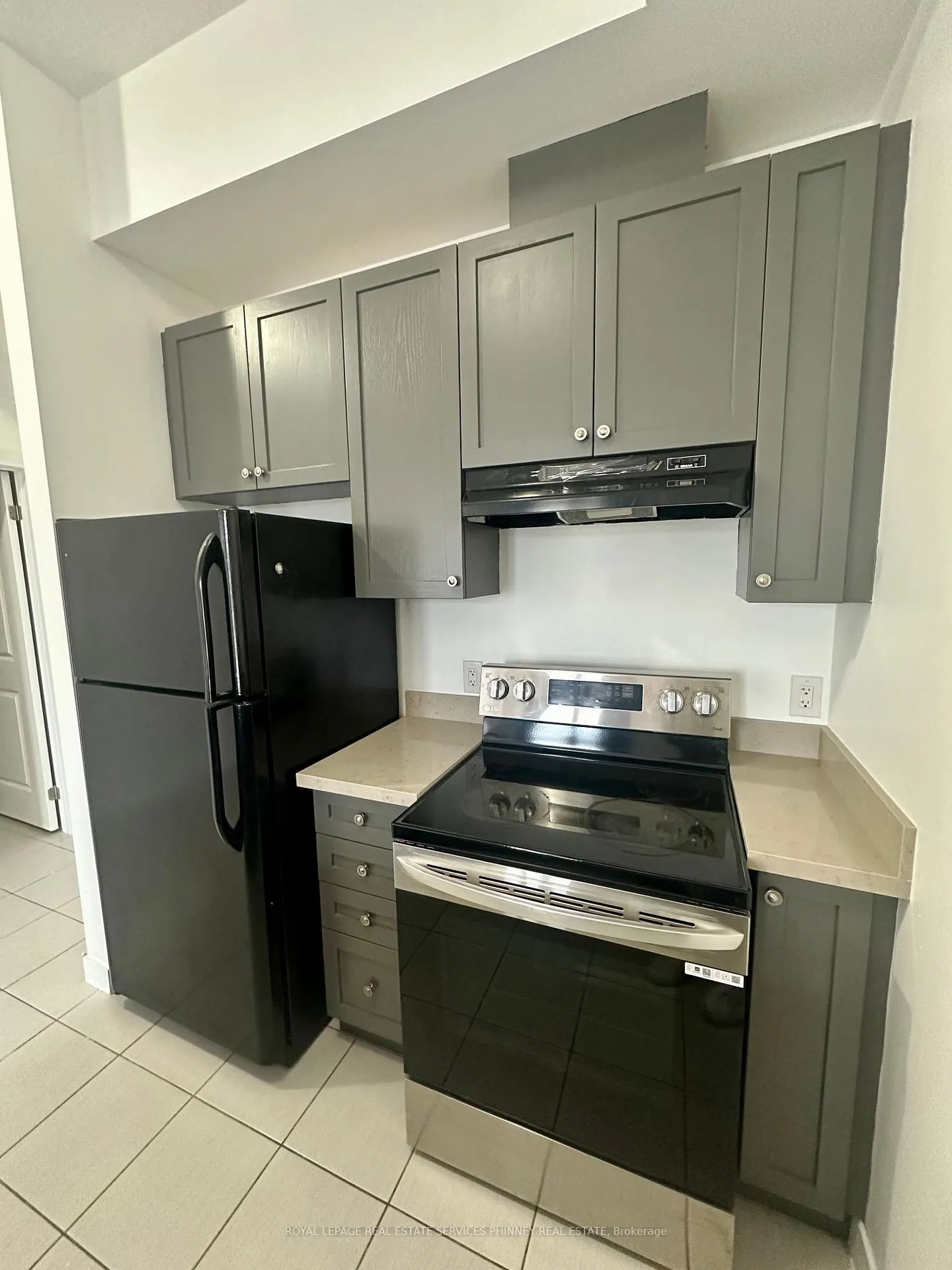 Photo 8 of Unit 417, 5020 Corporate Drive, Burlington, Uptown — HOMEH