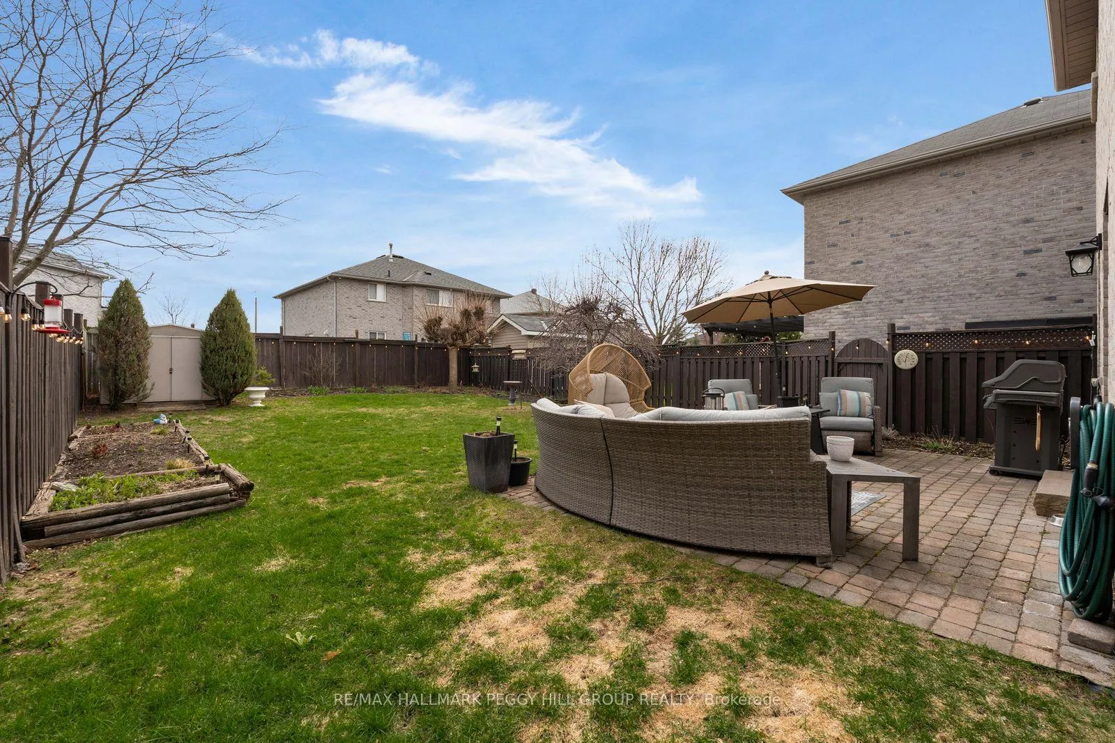 Photo 13 of 25 Knupp Road, Barrie, Edgehill Drive — HOMEH
