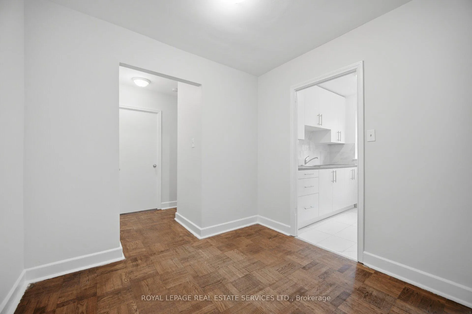 Photo 14 of Unit 209, 308 The Kingsway, Etobicoke, Edenbridge-Humber Valley — HOMEH