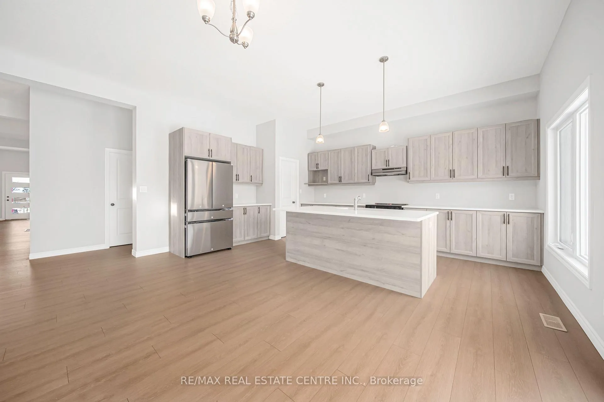 Photo 17 of 29 Bean Street, Brant, Paris — HOMEH