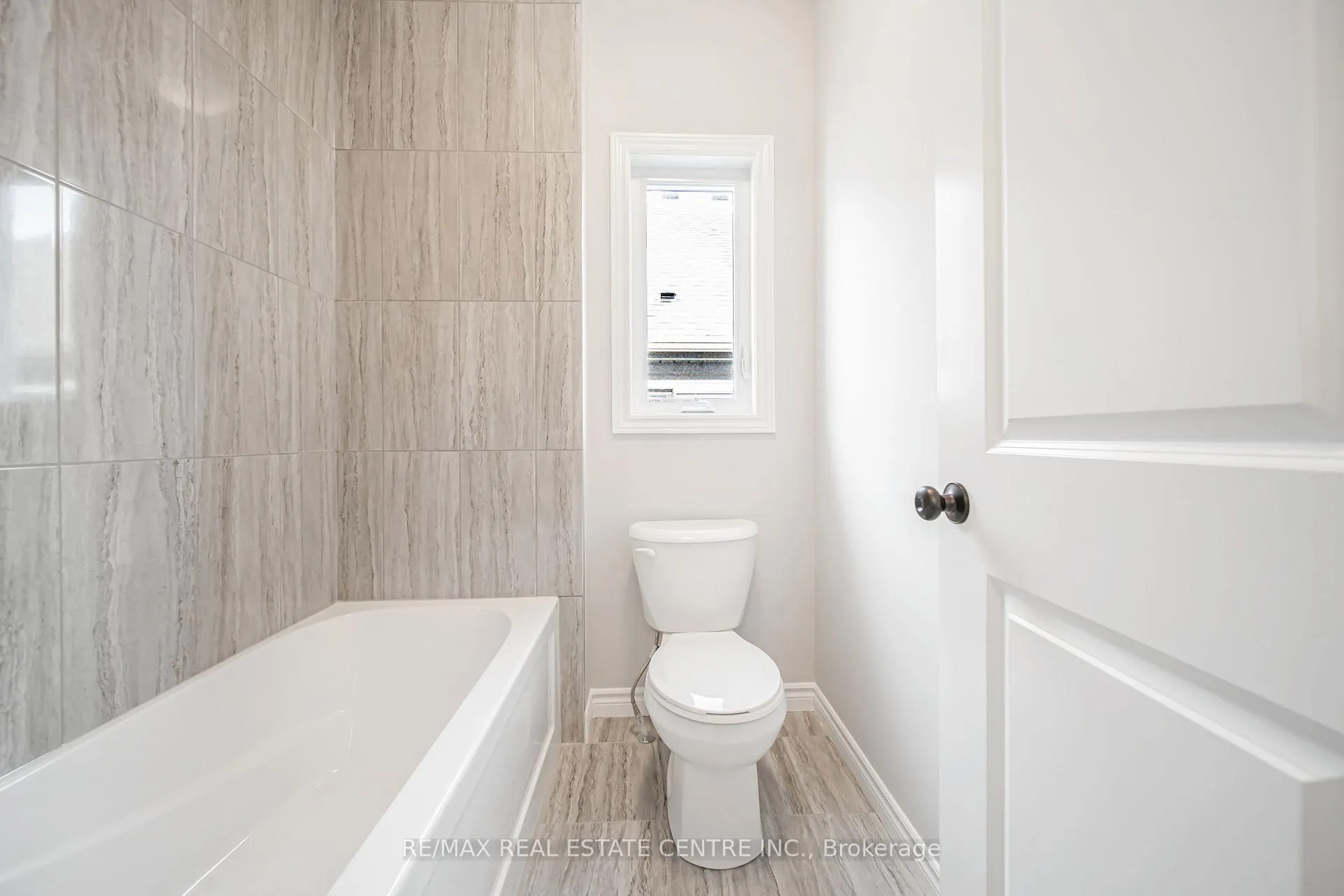 Photo 35 of 29 Bean Street, Brant, Paris — HOMEH