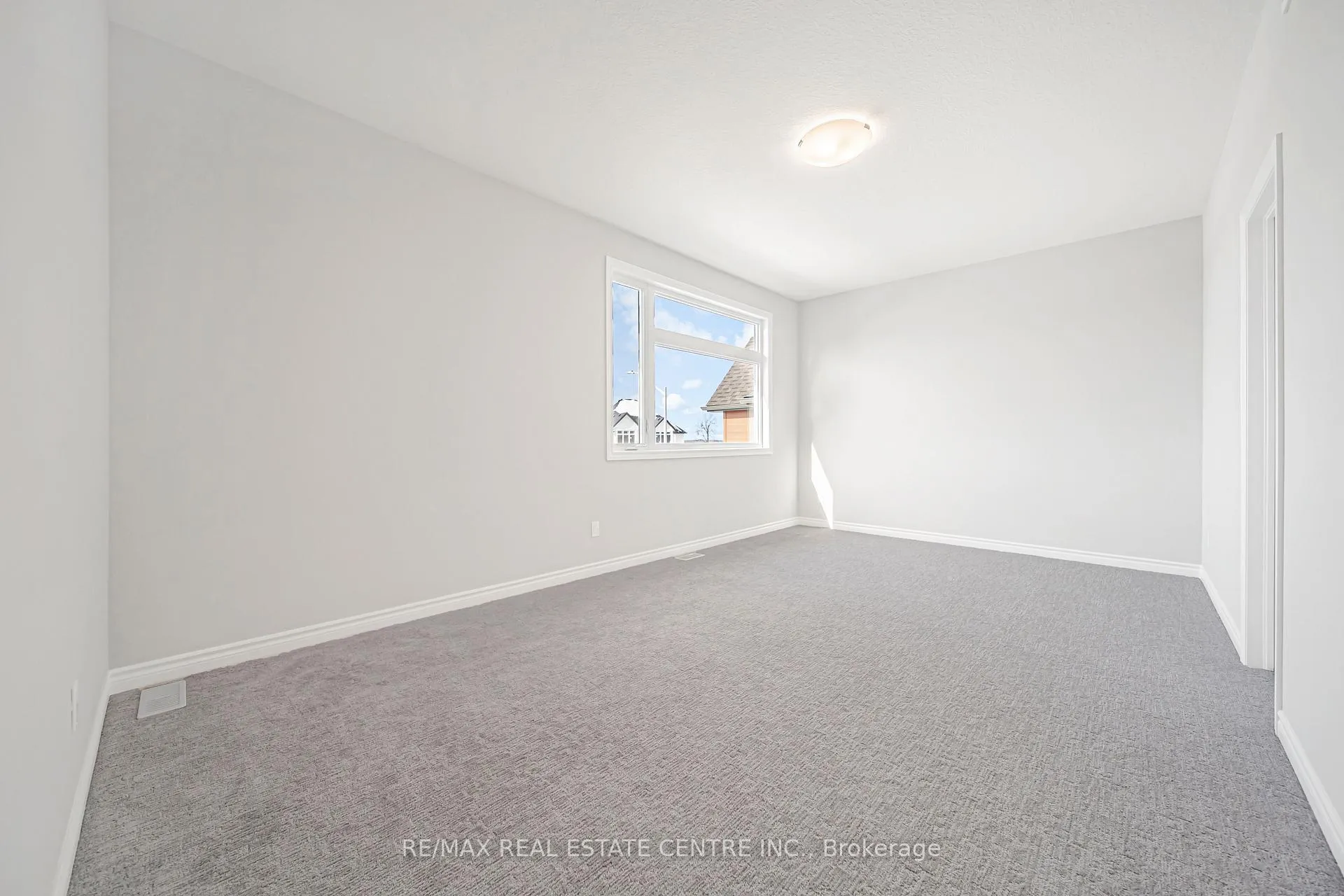 Photo 37 of 29 Bean Street, Brant, Paris — HOMEH