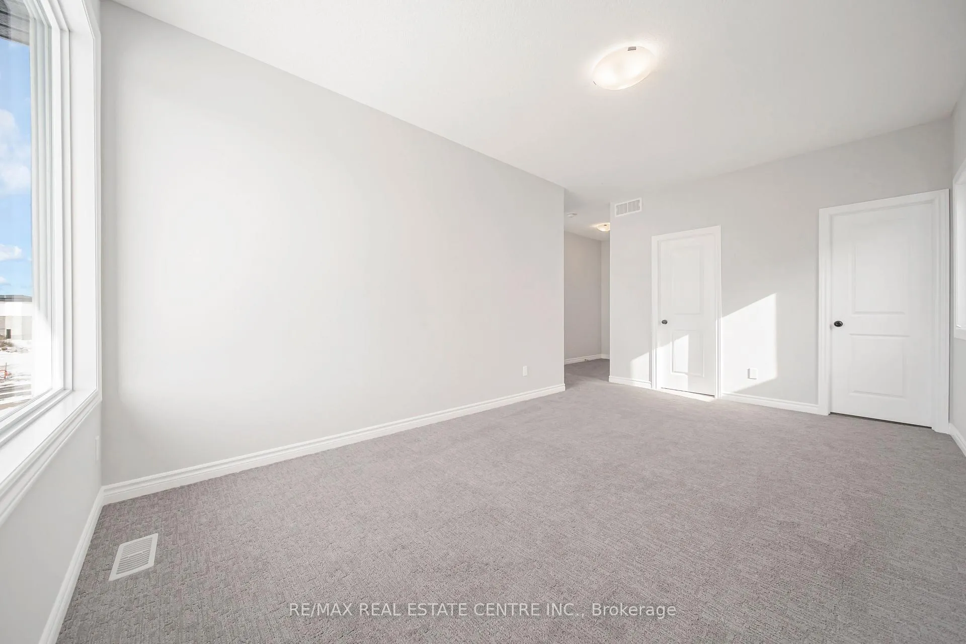 Photo 39 of 29 Bean Street, Brant, Paris — HOMEH