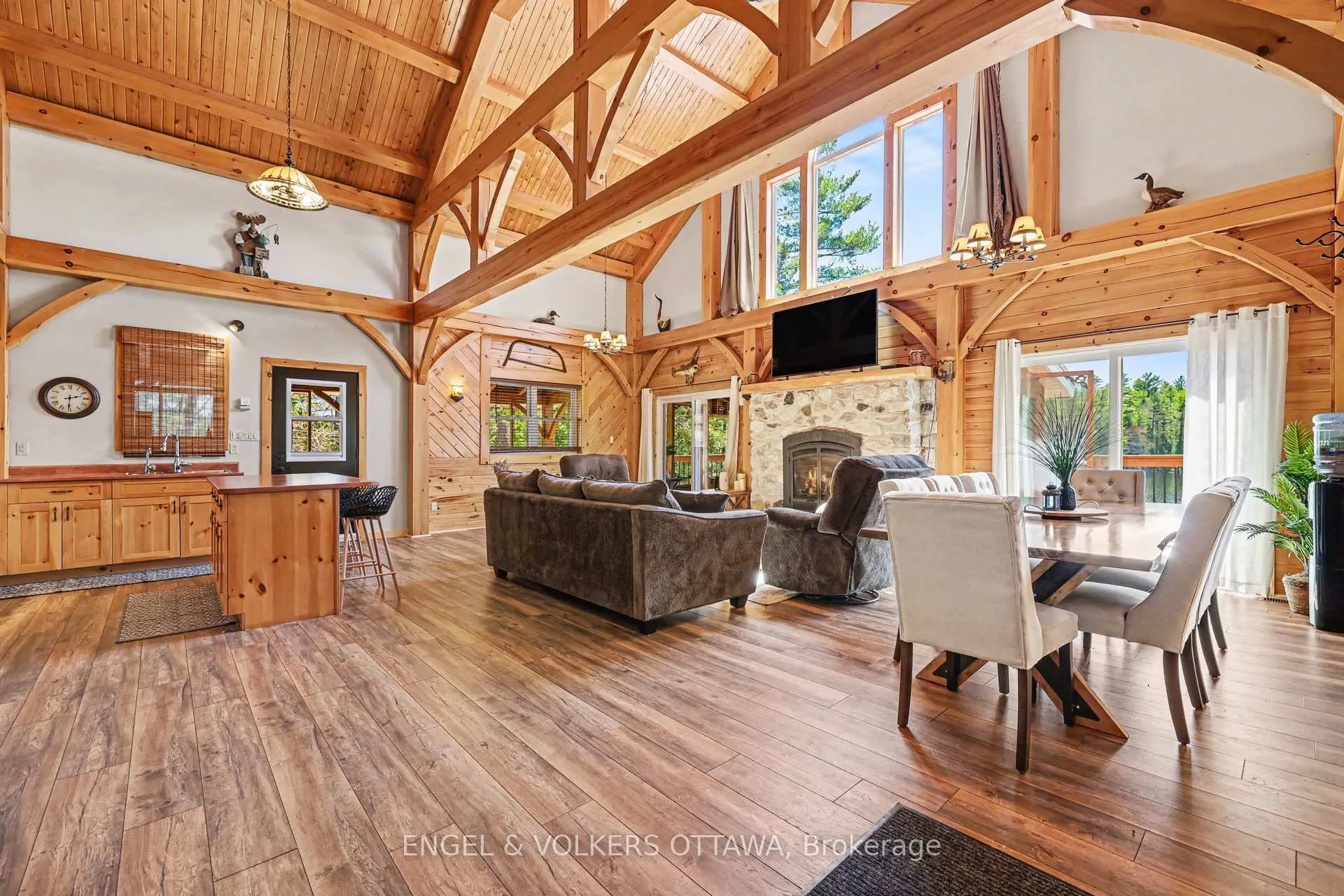 Photo 8 of 1244 Marshall Lane, Frontenac, Frontenac North — HOMEH
