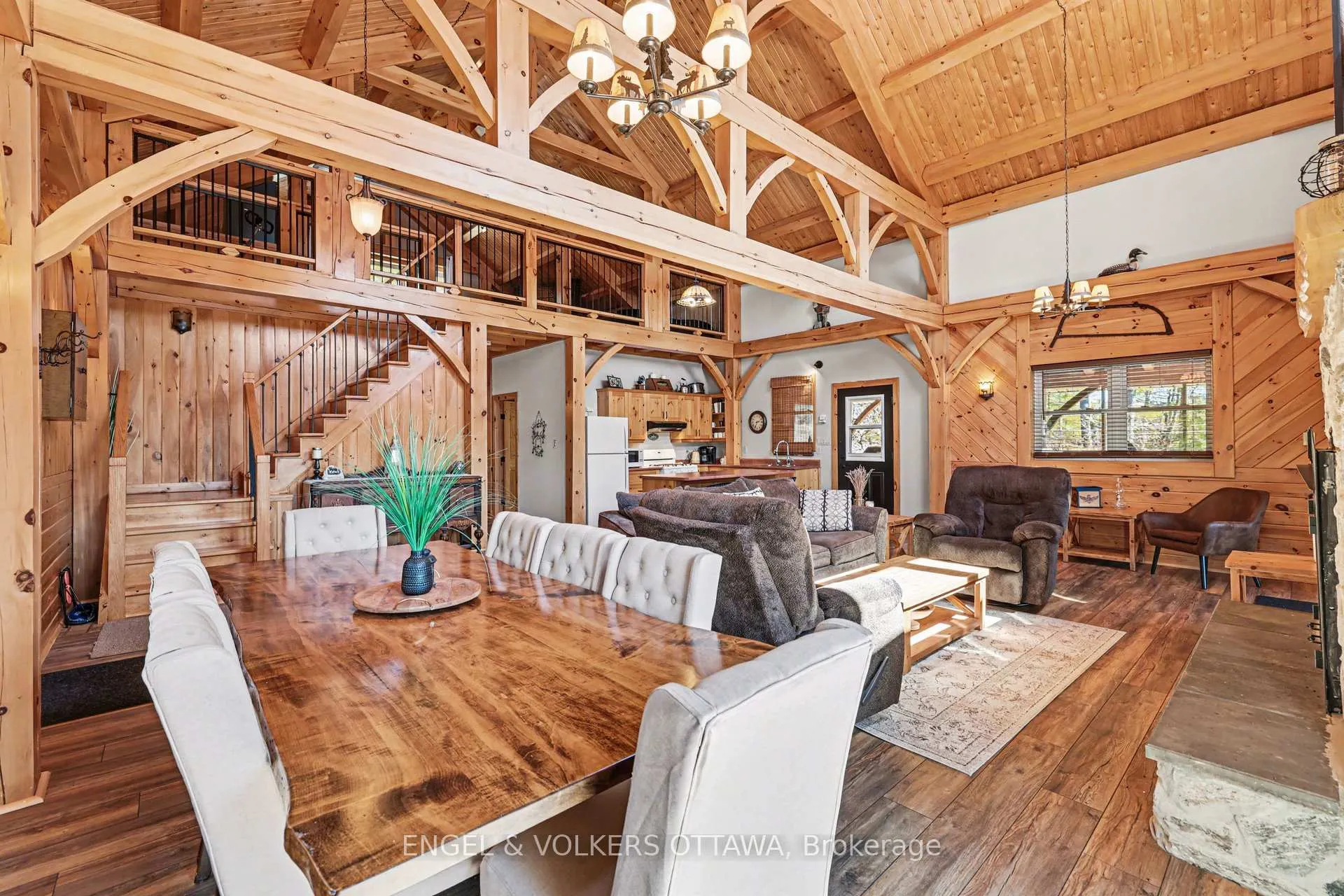Photo 9 of 1244 Marshall Lane, Frontenac, Frontenac North — HOMEH