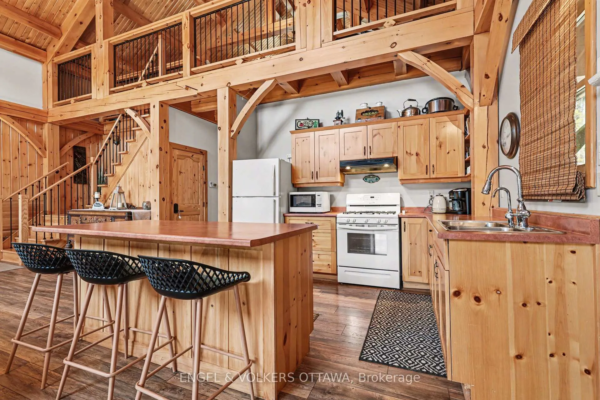 Photo 13 of 1244 Marshall Lane, Frontenac, Frontenac North — HOMEH