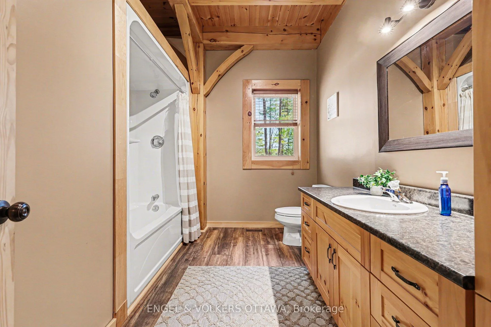 Photo 23 of 1244 Marshall Lane, Frontenac, Frontenac North — HOMEH