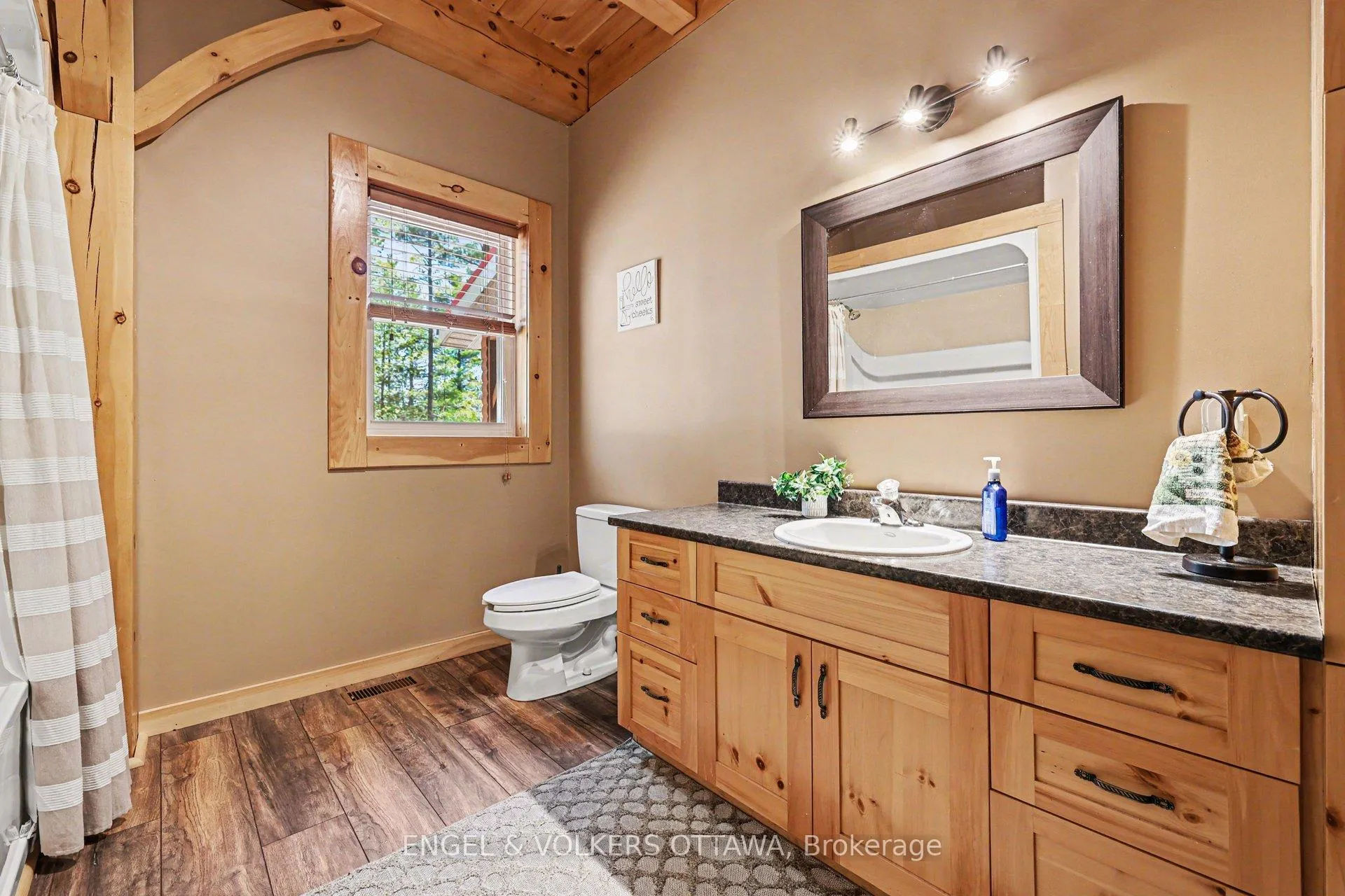 Photo 24 of 1244 Marshall Lane, Frontenac, Frontenac North — HOMEH