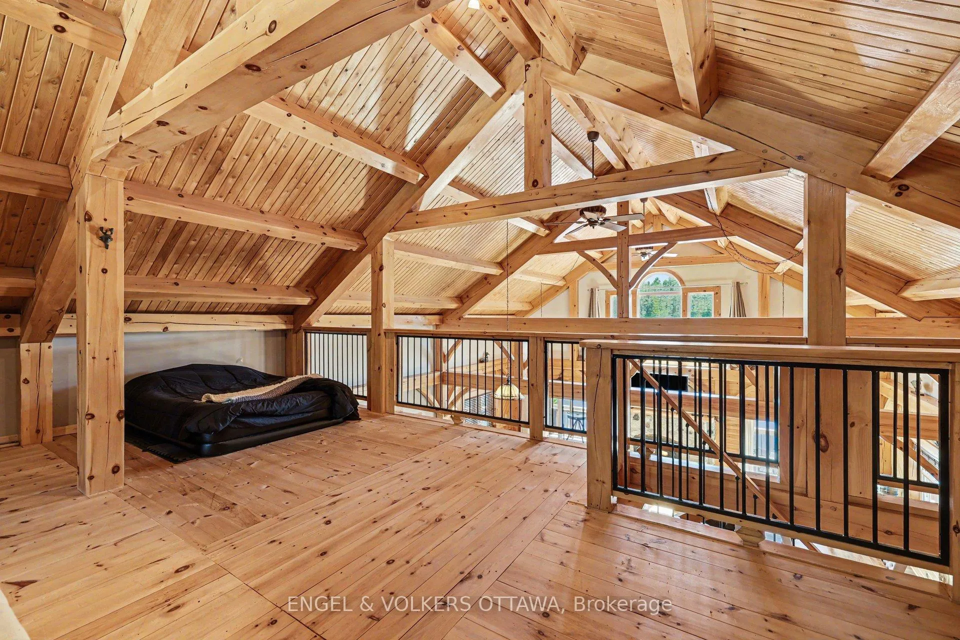 Photo 28 of 1244 Marshall Lane, Frontenac, Frontenac North — HOMEH