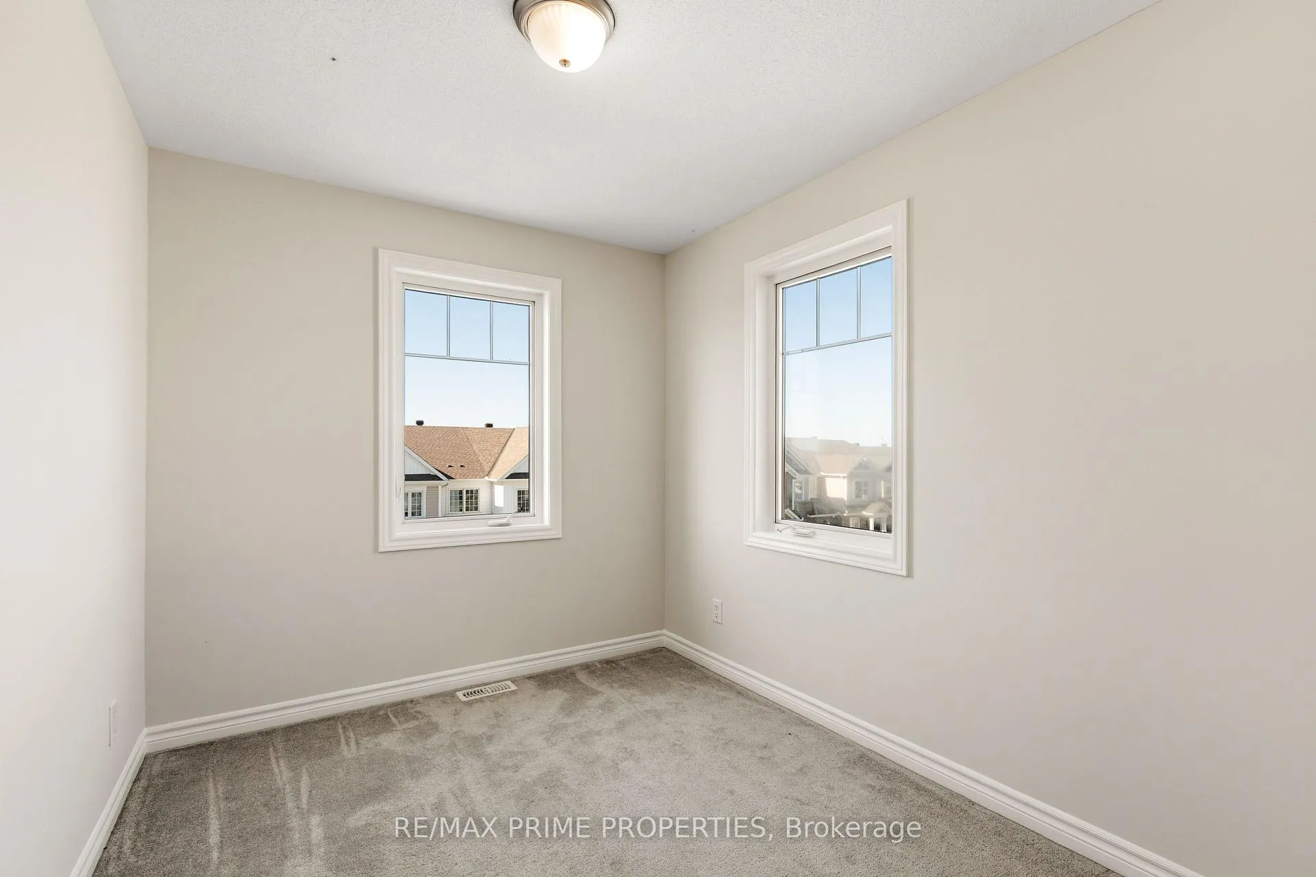Photo 31 of 101 Helenium Lane, Ottawa, Avalon West — HOMEH