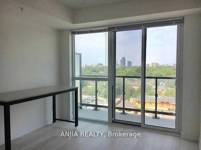Photo 3 of Unit 903, 20 Thomas Riley Road, Etobicoke, Islington-City Centre West — HOMEH