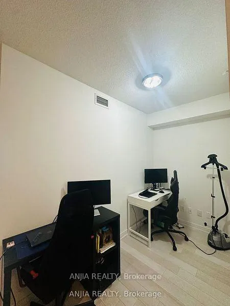 Photo 7 of Unit 903, 20 Thomas Riley Road, Etobicoke, Islington-City Centre West — HOMEH