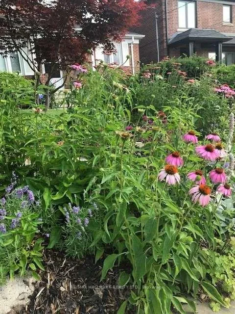 Photo 48 of 8 Glenvale Boulevard, Toronto, Leaside — HOMEH