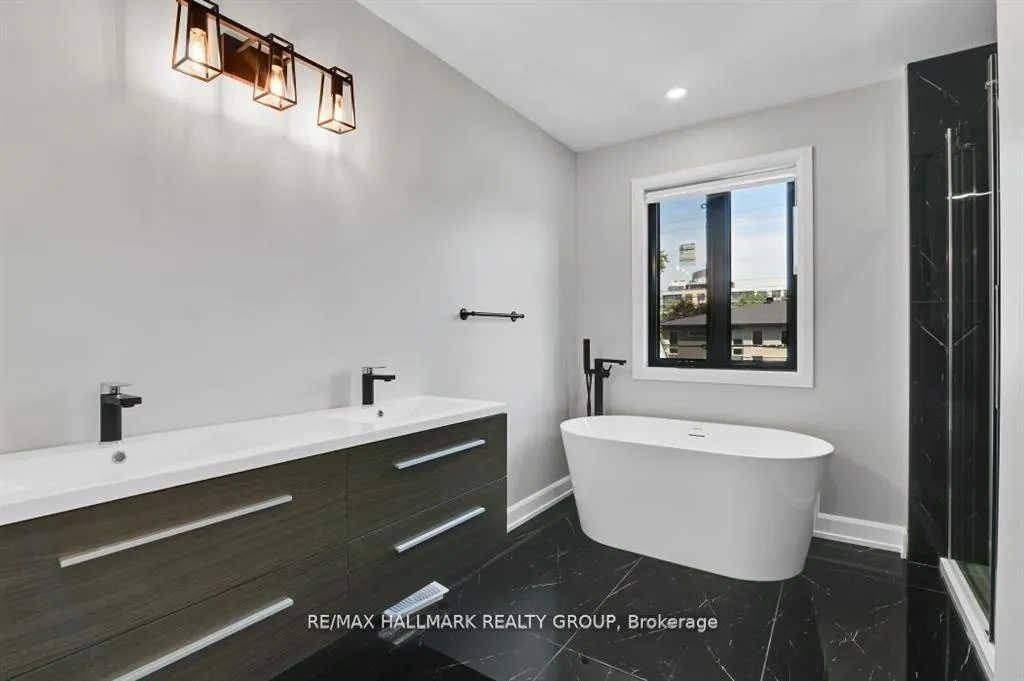 Photo 17 of Unit A, 457 Dawson Avenue, Ottawa, Westboro/Hampton Park — HOMEH