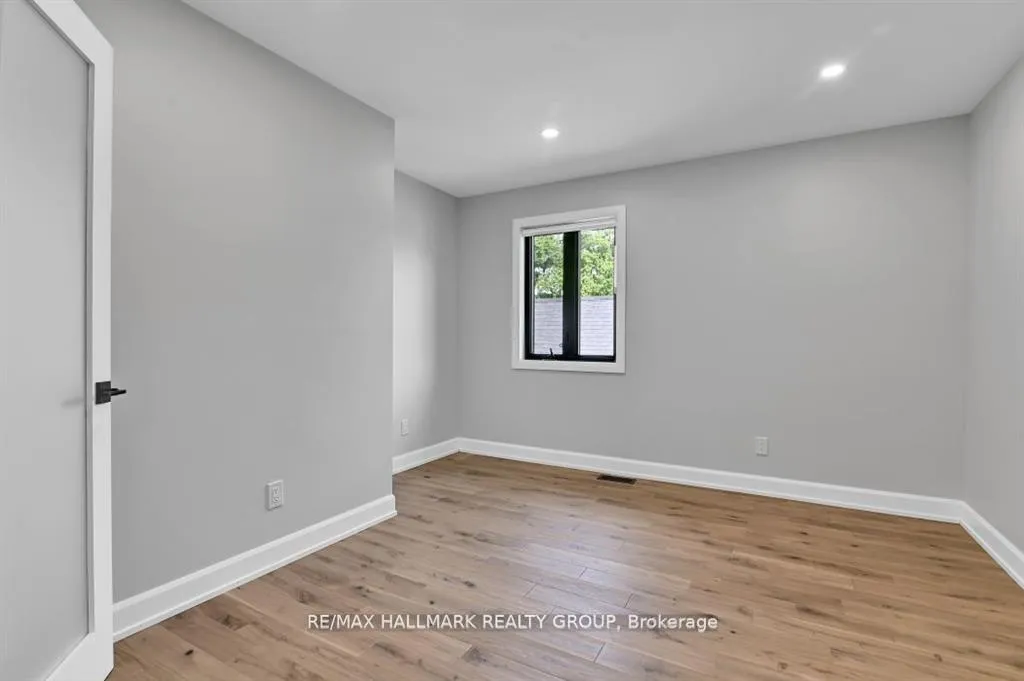 Photo 19 of Unit A, 457 Dawson Avenue, Ottawa, Westboro/Hampton Park — HOMEH