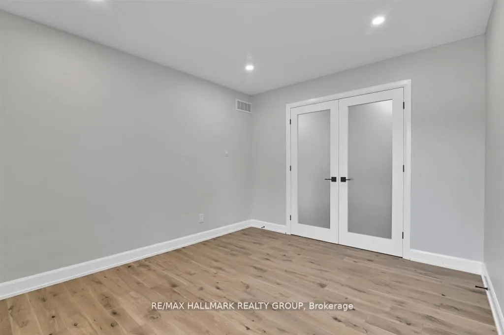 Photo 20 of Unit A, 457 Dawson Avenue, Ottawa, Westboro/Hampton Park — HOMEH