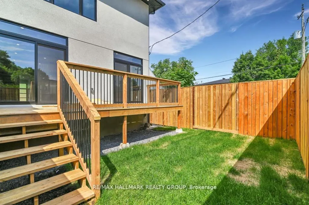 Photo 26 of Unit A, 457 Dawson Avenue, Ottawa, Westboro/Hampton Park — HOMEH