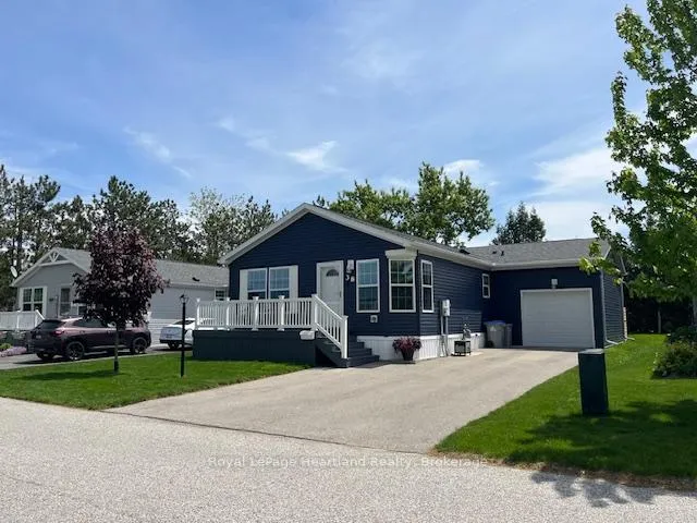Photo 31 of 38 Bond Street, Strathroy-Caradoc, SE — HOMEH