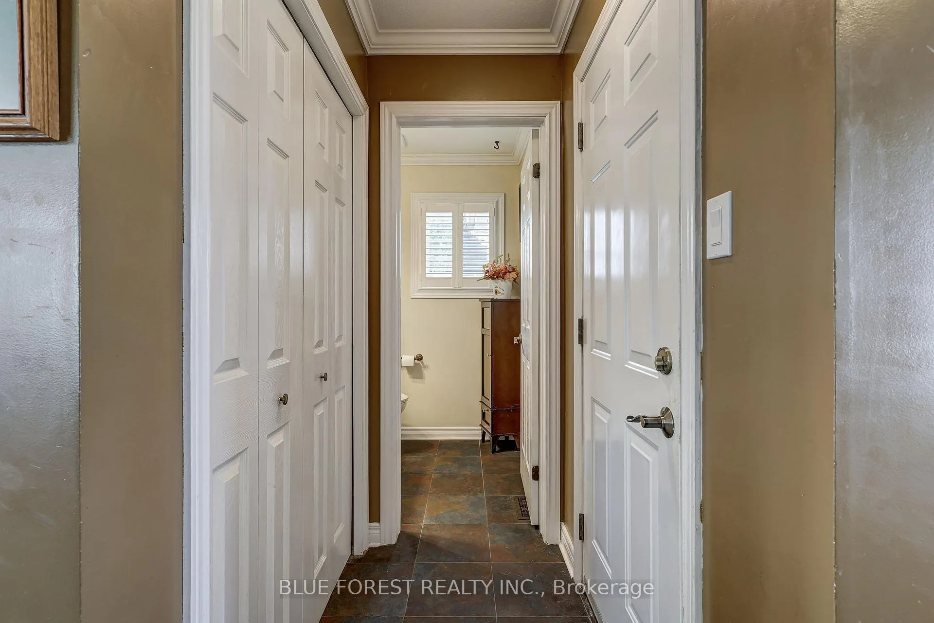 Photo 8 of 1275 Crosscreek Crescent, London, East A — HOMEH