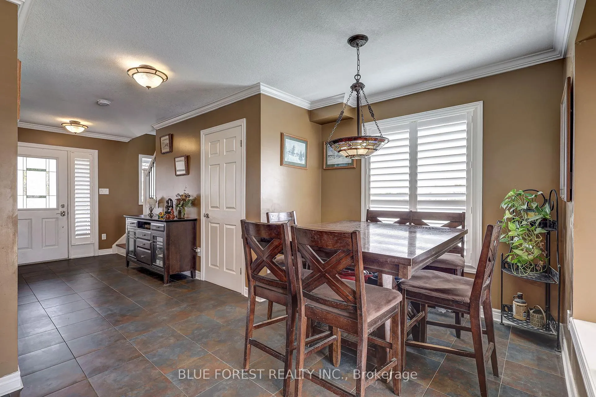 Photo 10 of 1275 Crosscreek Crescent, London, East A — HOMEH