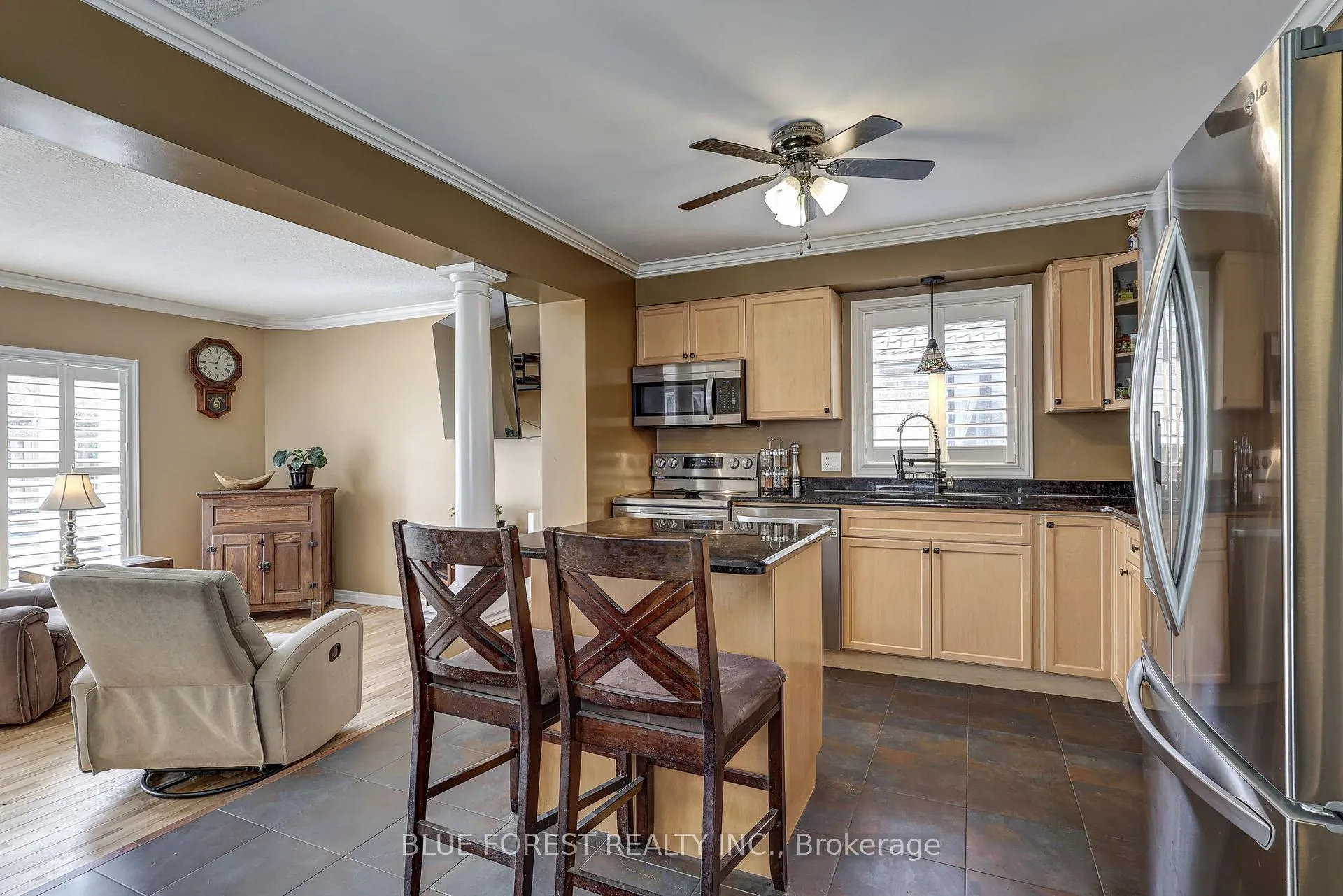 Photo 12 of 1275 Crosscreek Crescent, London, East A — HOMEH