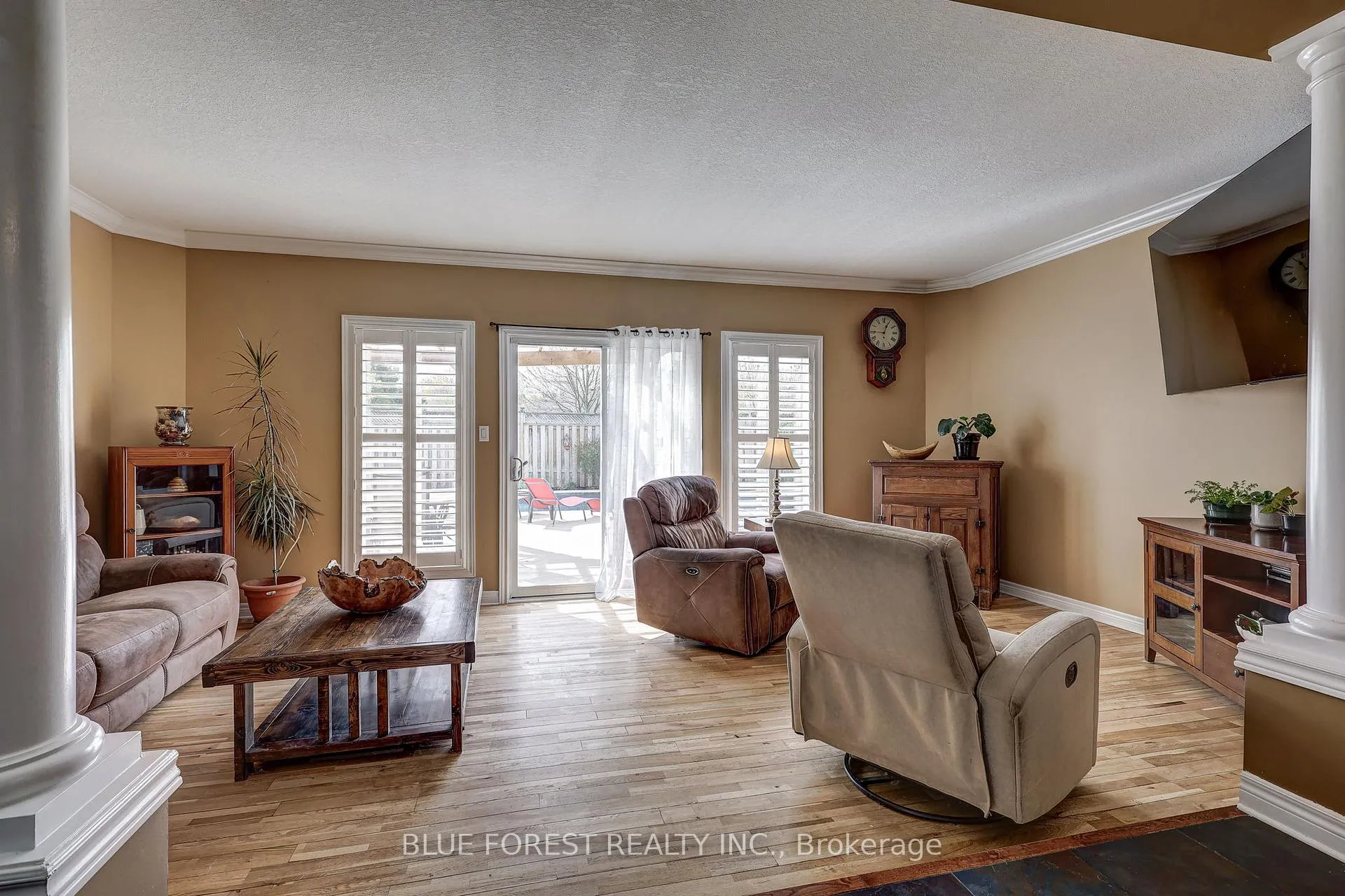 Photo 17 of 1275 Crosscreek Crescent, London, East A — HOMEH