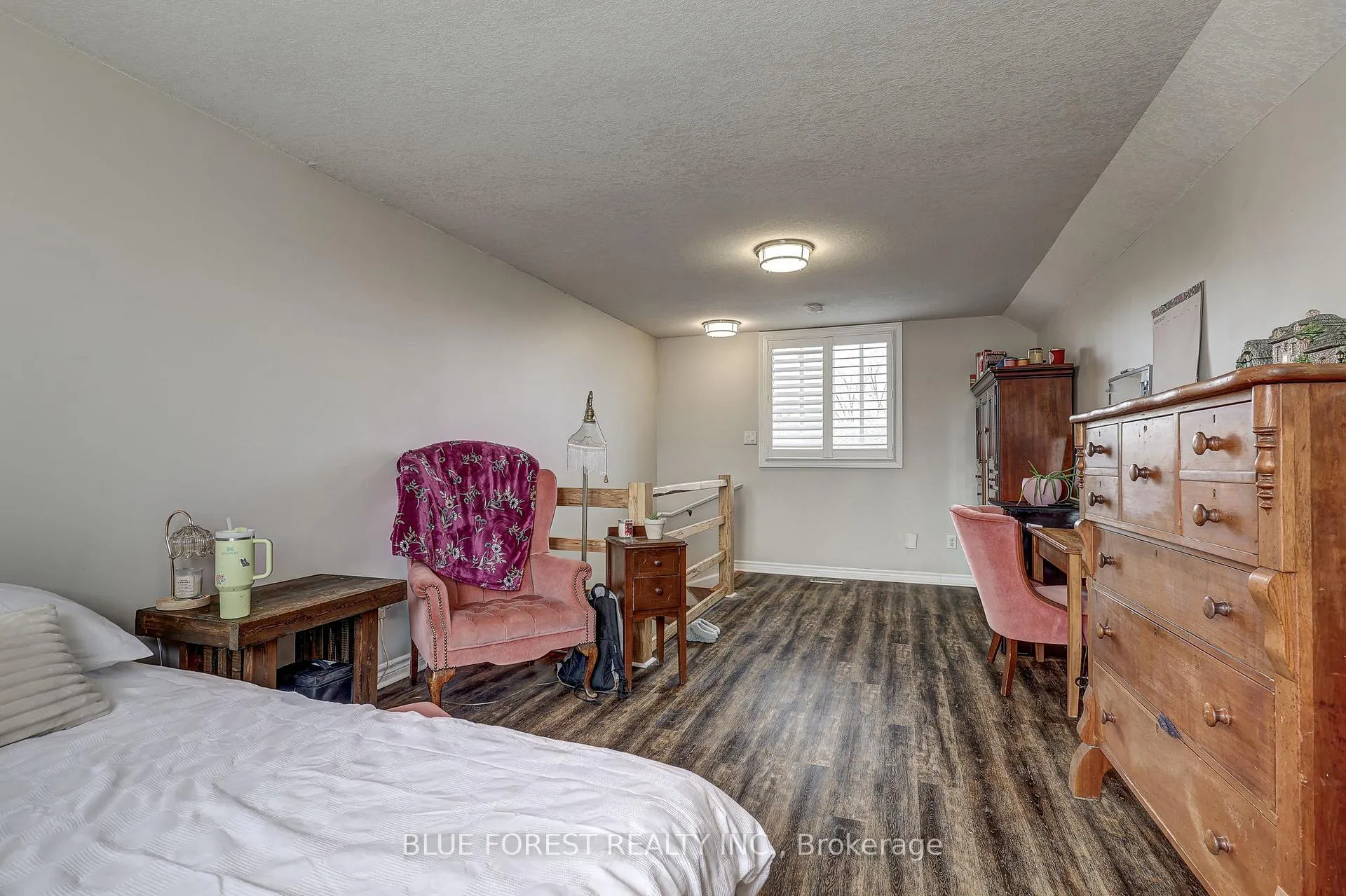 Photo 32 of 1275 Crosscreek Crescent, London, East A — HOMEH