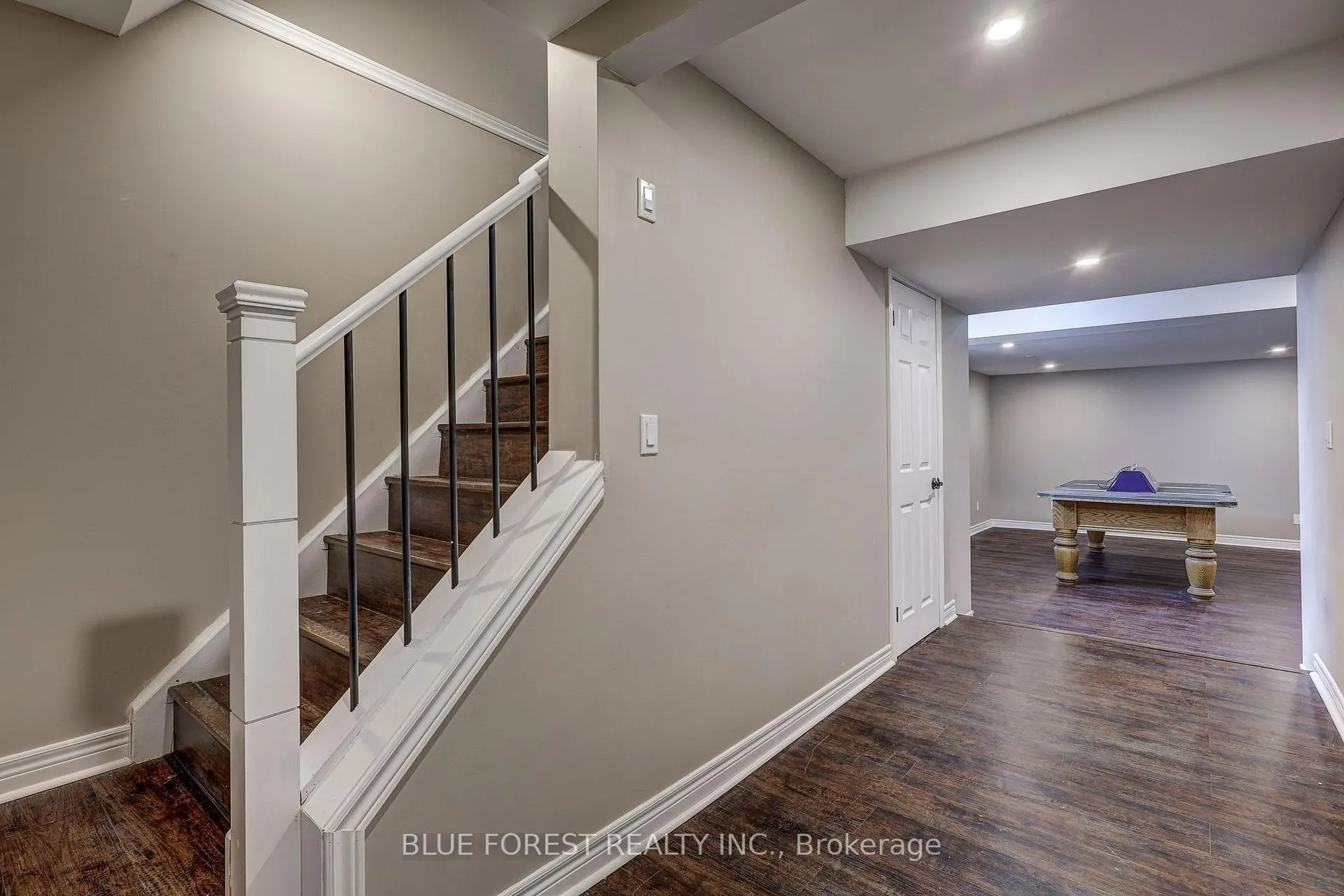 Photo 33 of 1275 Crosscreek Crescent, London, East A — HOMEH
