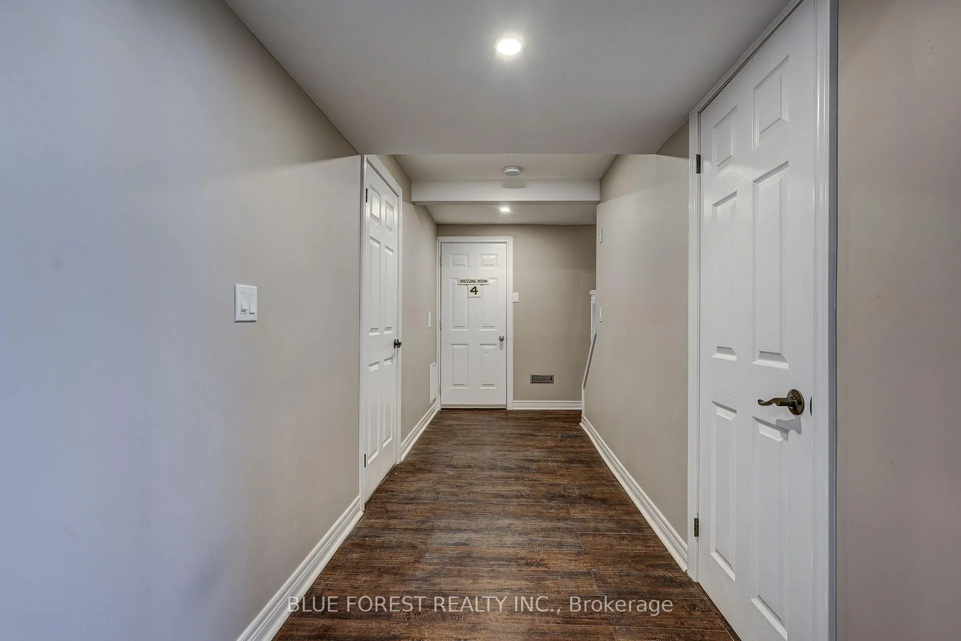 Photo 34 of 1275 Crosscreek Crescent, London, East A — HOMEH