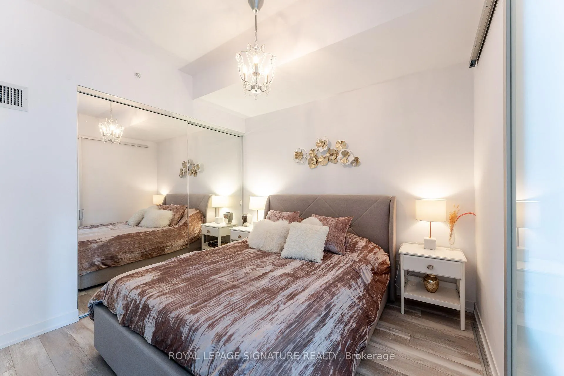 Photo 7 of Unit 219, 38 Howard Park Avenue, Toronto, Roncesvalles — HOMEH