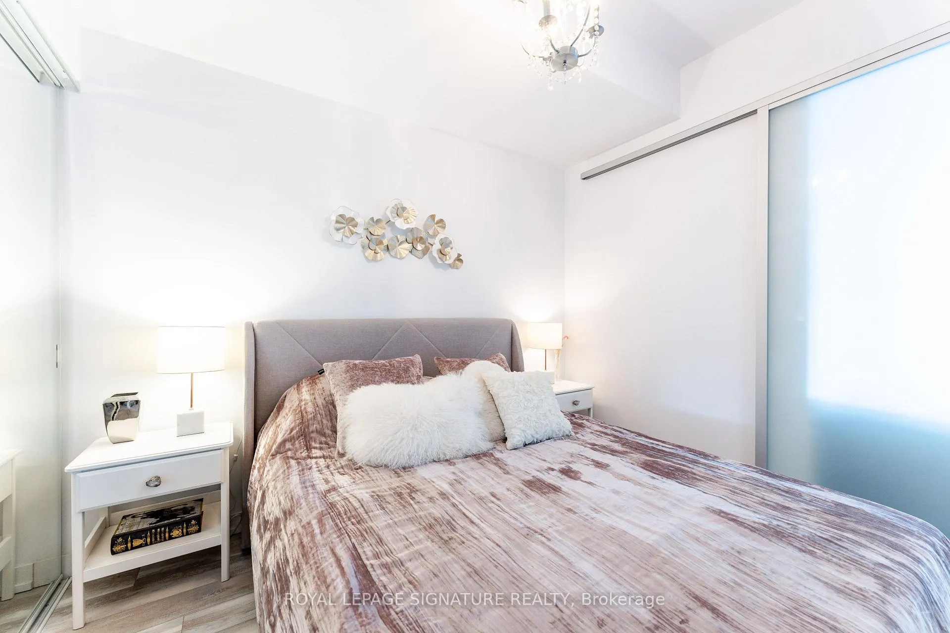 Photo 9 of Unit 219, 38 Howard Park Avenue, Toronto, Roncesvalles — HOMEH