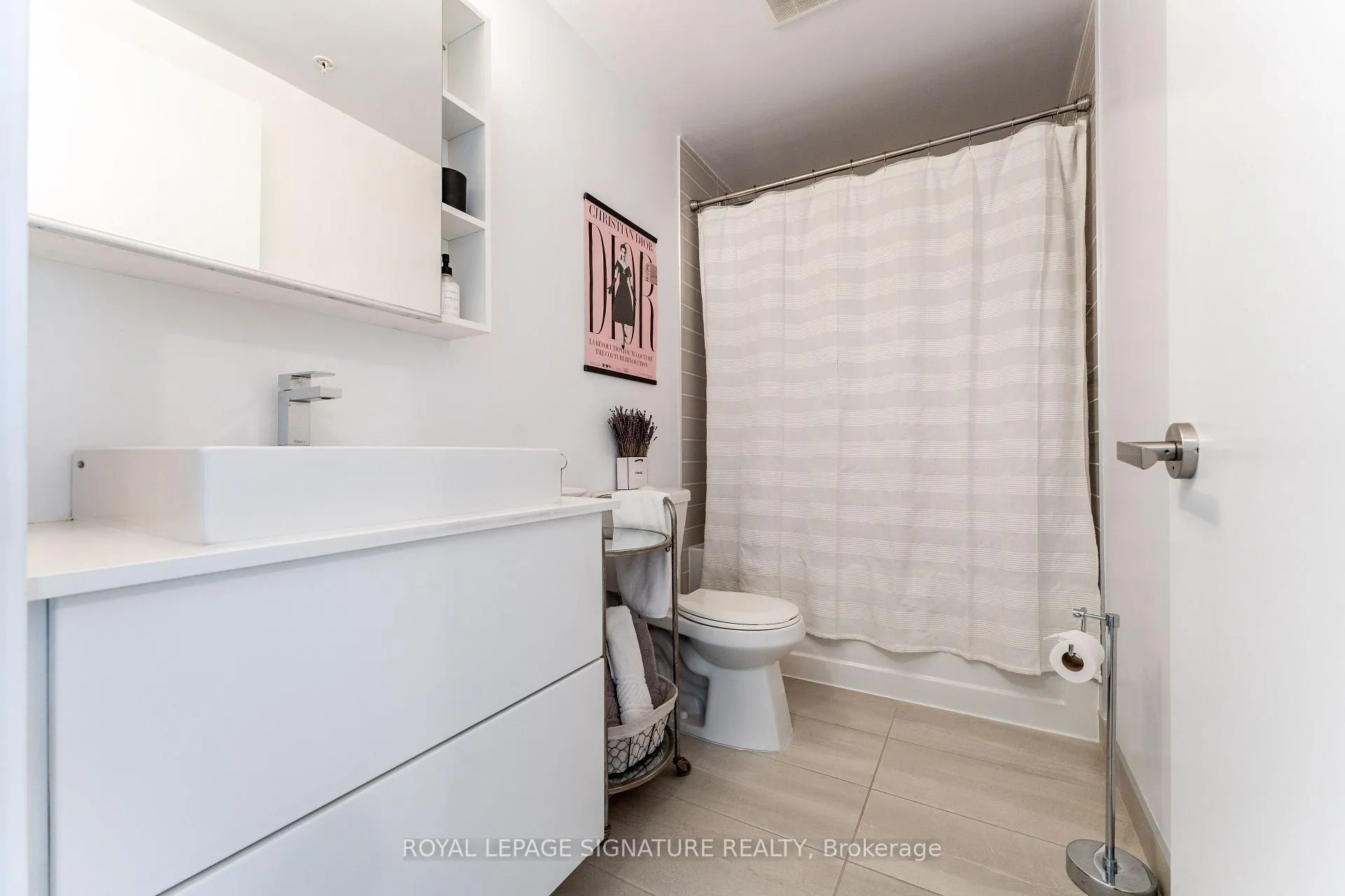 Photo 10 of Unit 219, 38 Howard Park Avenue, Toronto, Roncesvalles — HOMEH