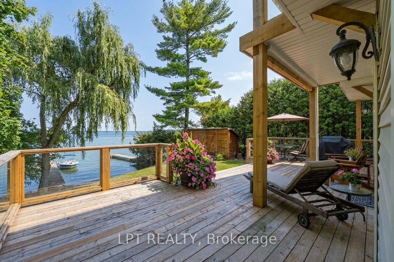 Photo 1 of 21 Pinery Lane, Georgina, Sutton & Jackson's Point — HOMEH