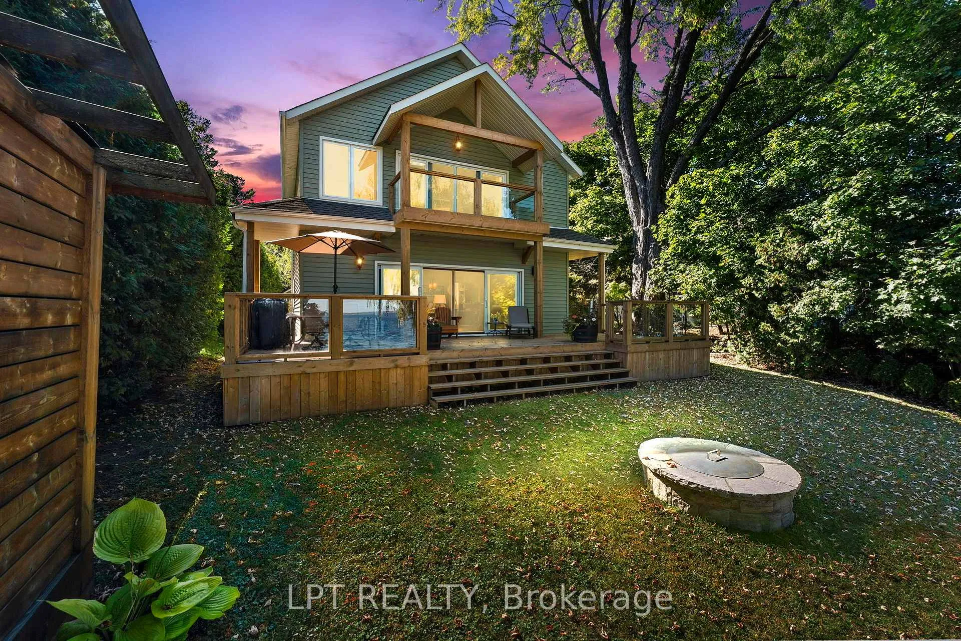 Photo 2 of 21 Pinery Lane, Georgina, Sutton & Jackson's Point — HOMEH