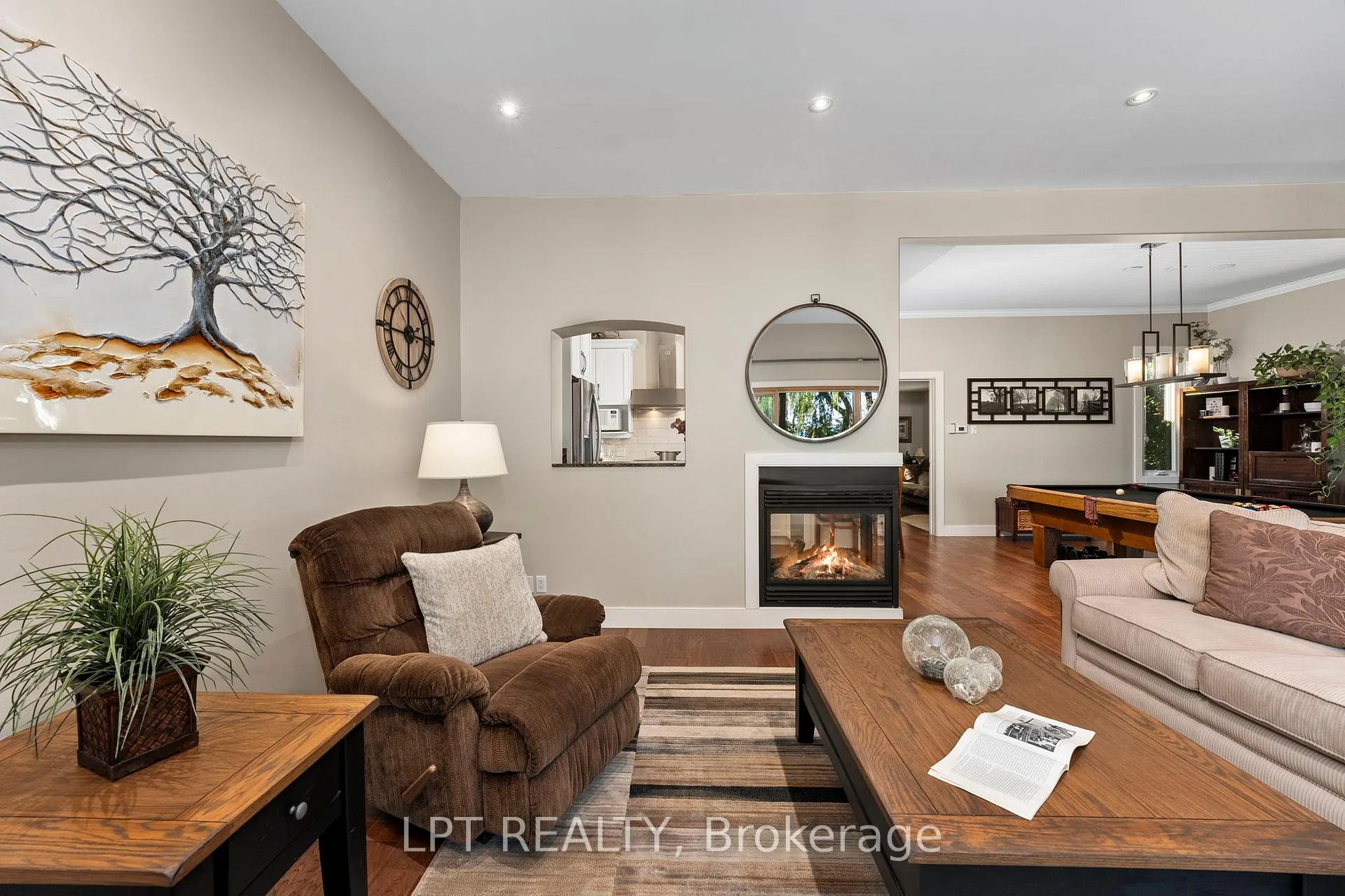 Photo 13 of 21 Pinery Lane, Georgina, Sutton & Jackson's Point — HOMEH