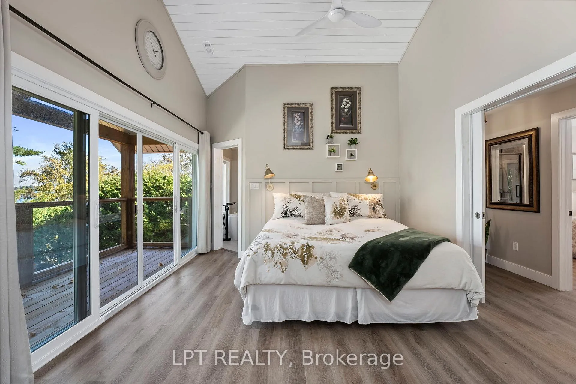 Photo 22 of 21 Pinery Lane, Georgina, Sutton & Jackson's Point — HOMEH