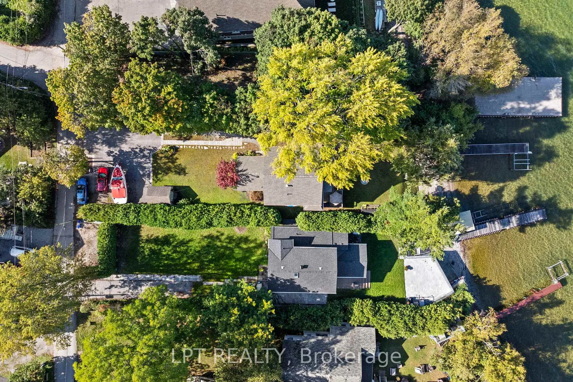 Photo 37 of 21 Pinery Lane, Georgina, Sutton & Jackson's Point — HOMEH