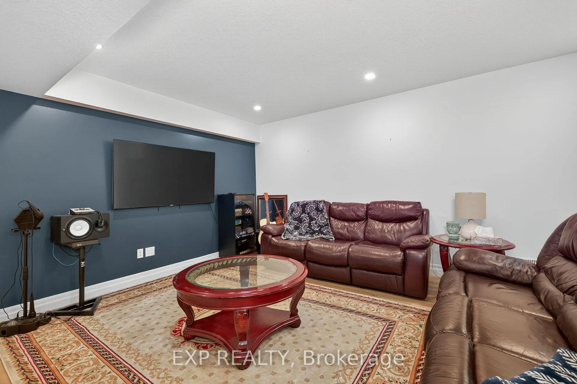 Photo 19 of 116 Spencer Avenue, Lucan Biddulph, Lucan — HOMEH