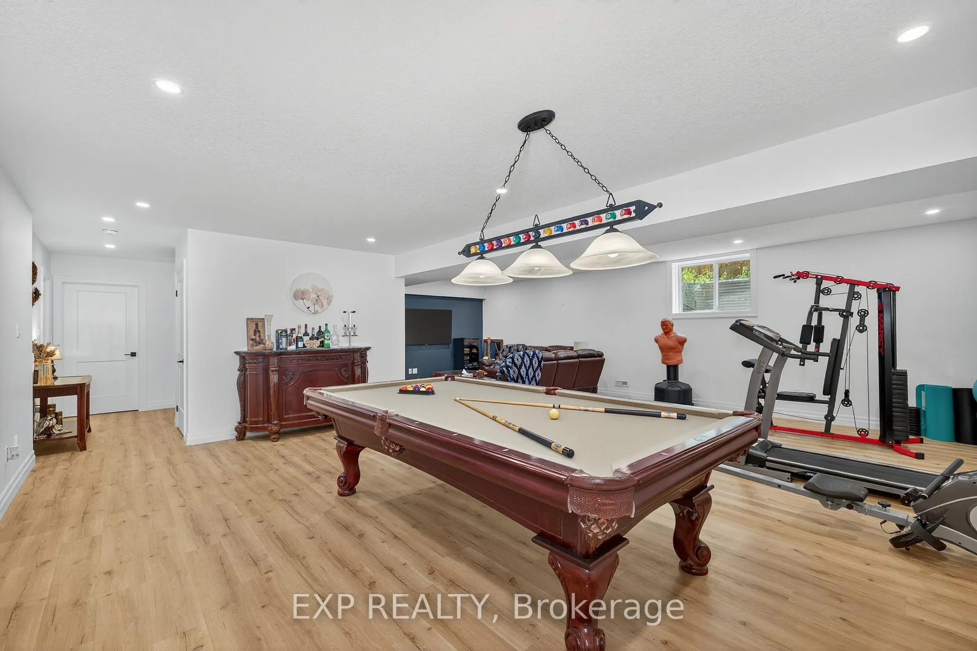 Photo 20 of 116 Spencer Avenue, Lucan Biddulph, Lucan — HOMEH
