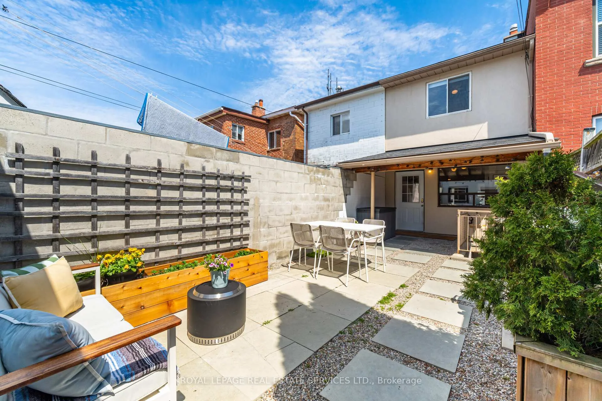 Photo 25 of 46 Day Avenue, Toronto, Corso Italia-Davenport — HOMEH