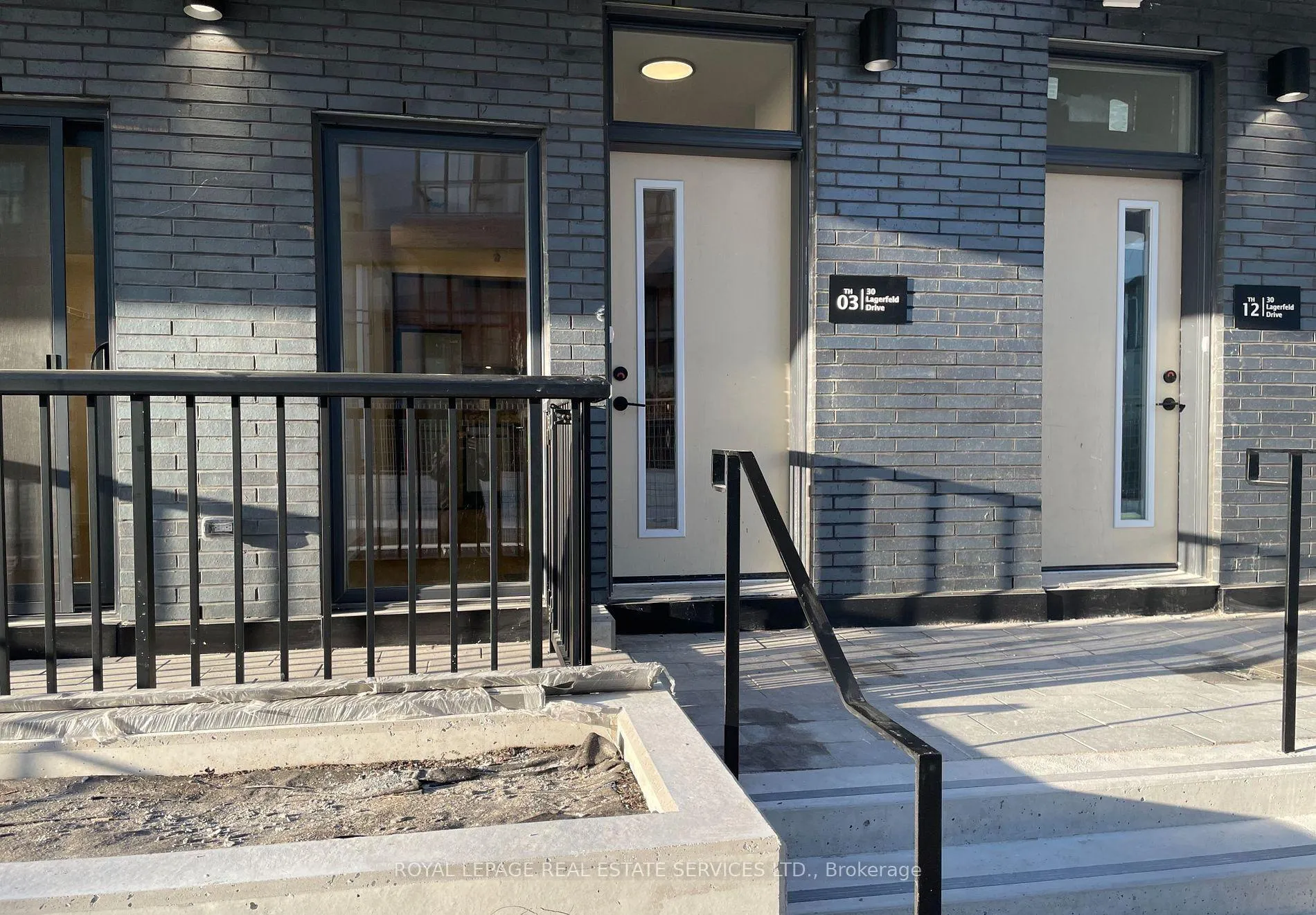 Photo 1 of Unit 03, 30 Lagerfeld Drive, Brampton, Northwest Brampton — HOMEH
