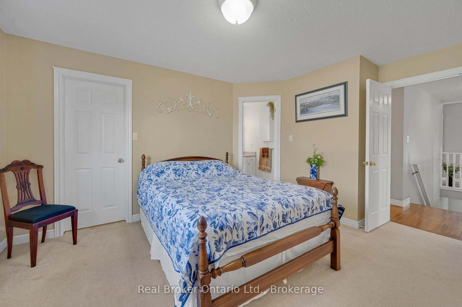 Photo 18 of 34 Margaret Avenue, Grimsby, Grimsby Beach — HOMEH