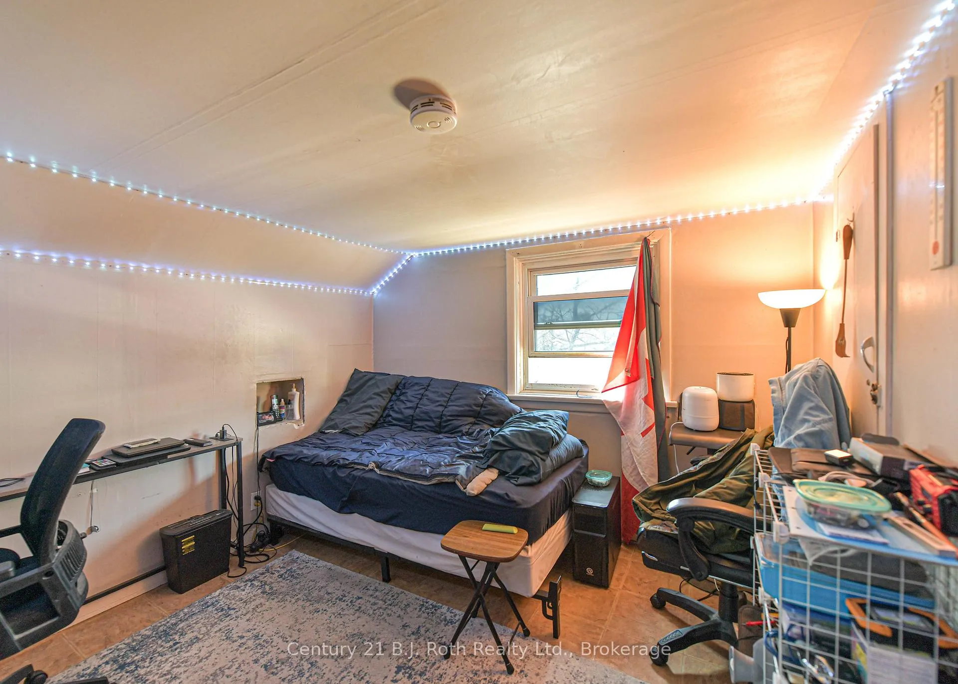 Photo 28 of 76 McKenzie Street, Orillia — HOMEH