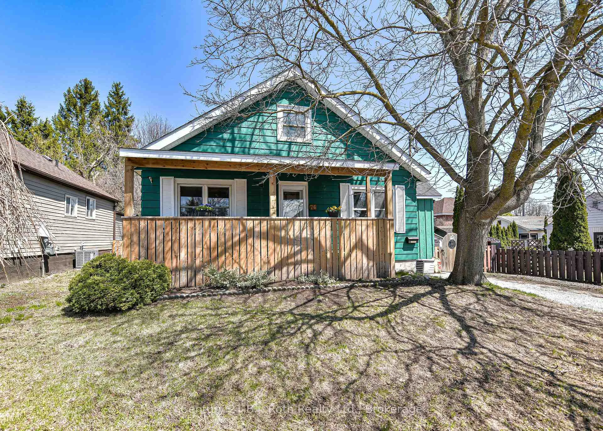 Photo 42 of 76 McKenzie Street, Orillia — HOMEH