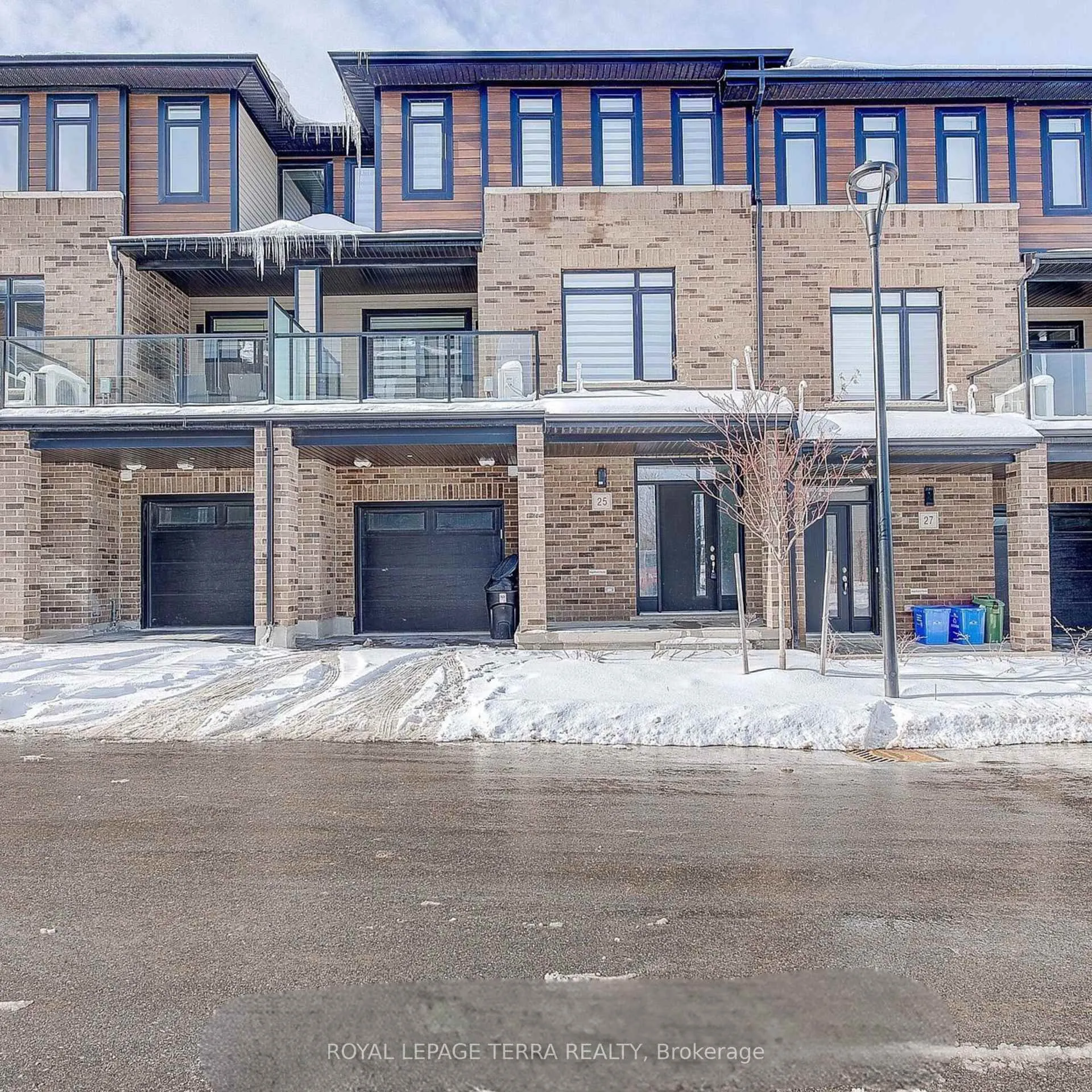 Photo 1 of Unit 25, 2610 Kettering Place, London, South U — HOMEH